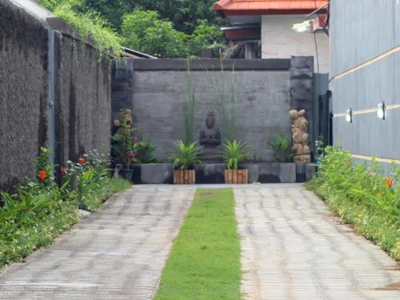 Jimbaran Lestari Hotel & Residence - Spa Exterior photo