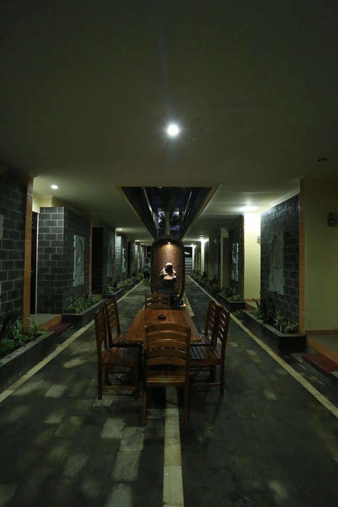 Jimbaran Lestari Hotel & Residence - Spa Exterior photo